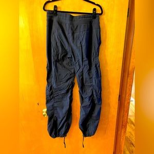 Lululemon studio pants…unlined. Size 12